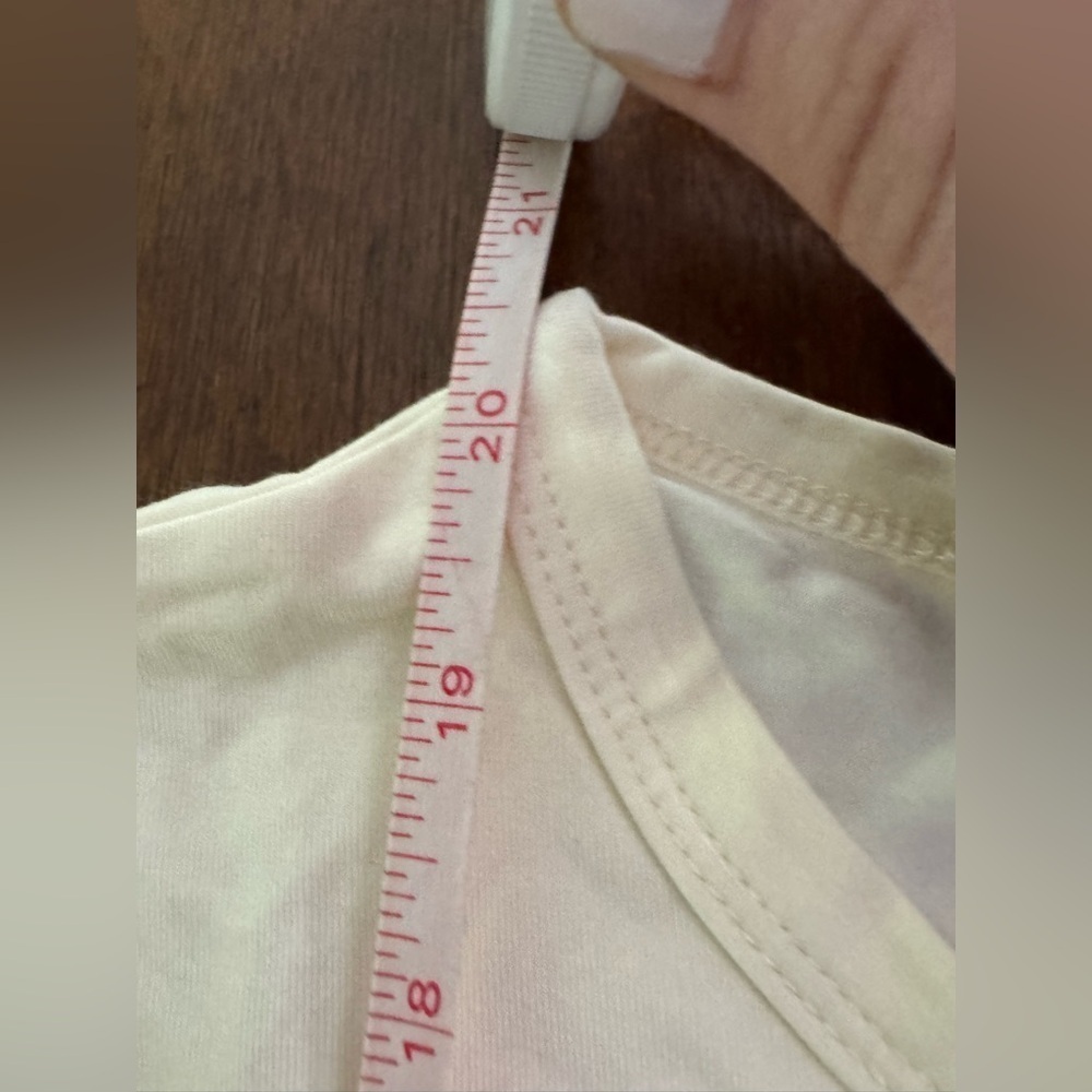 White Fox Boutique the Too Blessed Tee in Butter NWT Size M - Picture 7 of 7